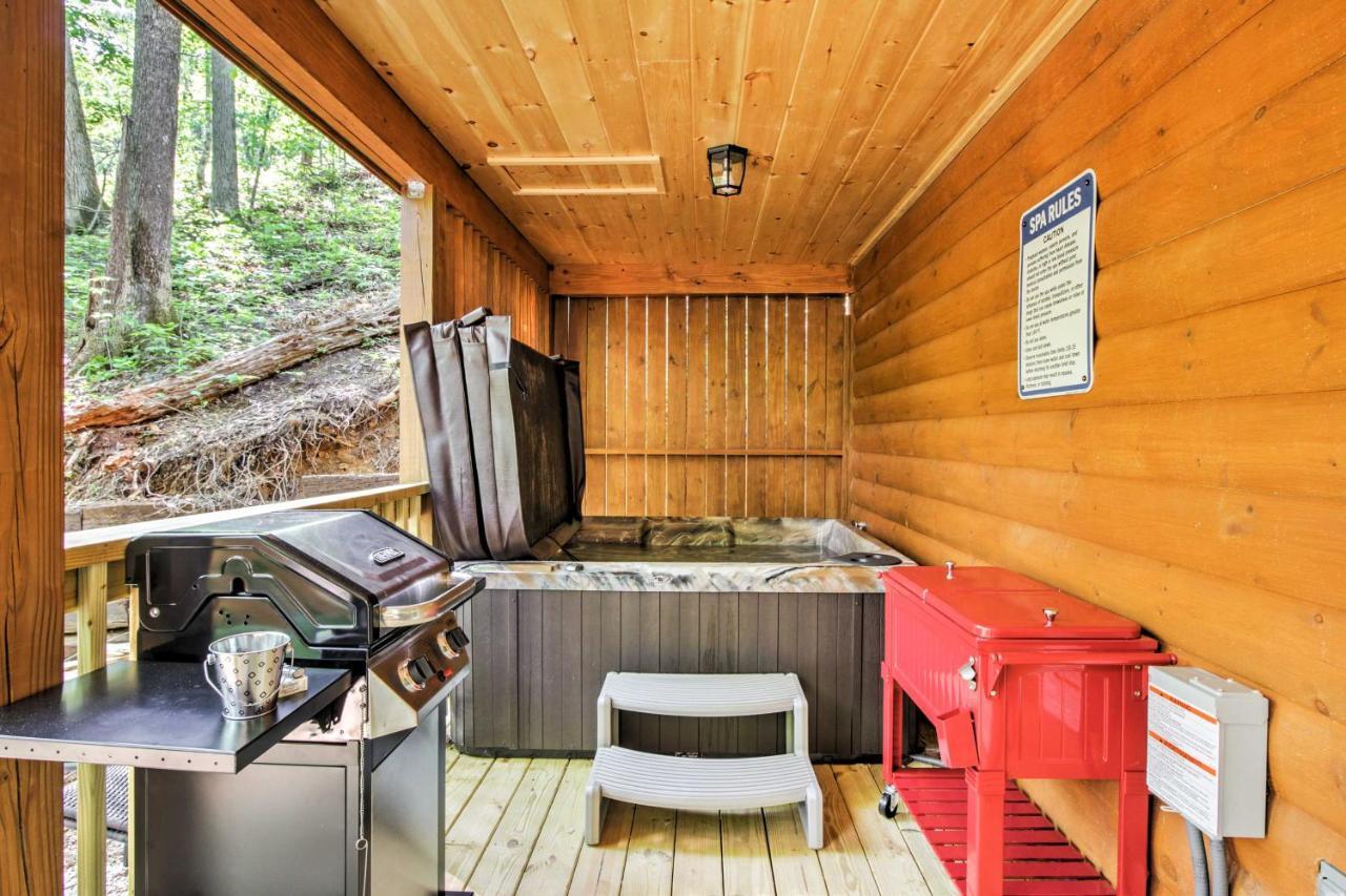 Gatlinburg Cabin With Hot Tub 5 Mi To Downtown Exterior foto